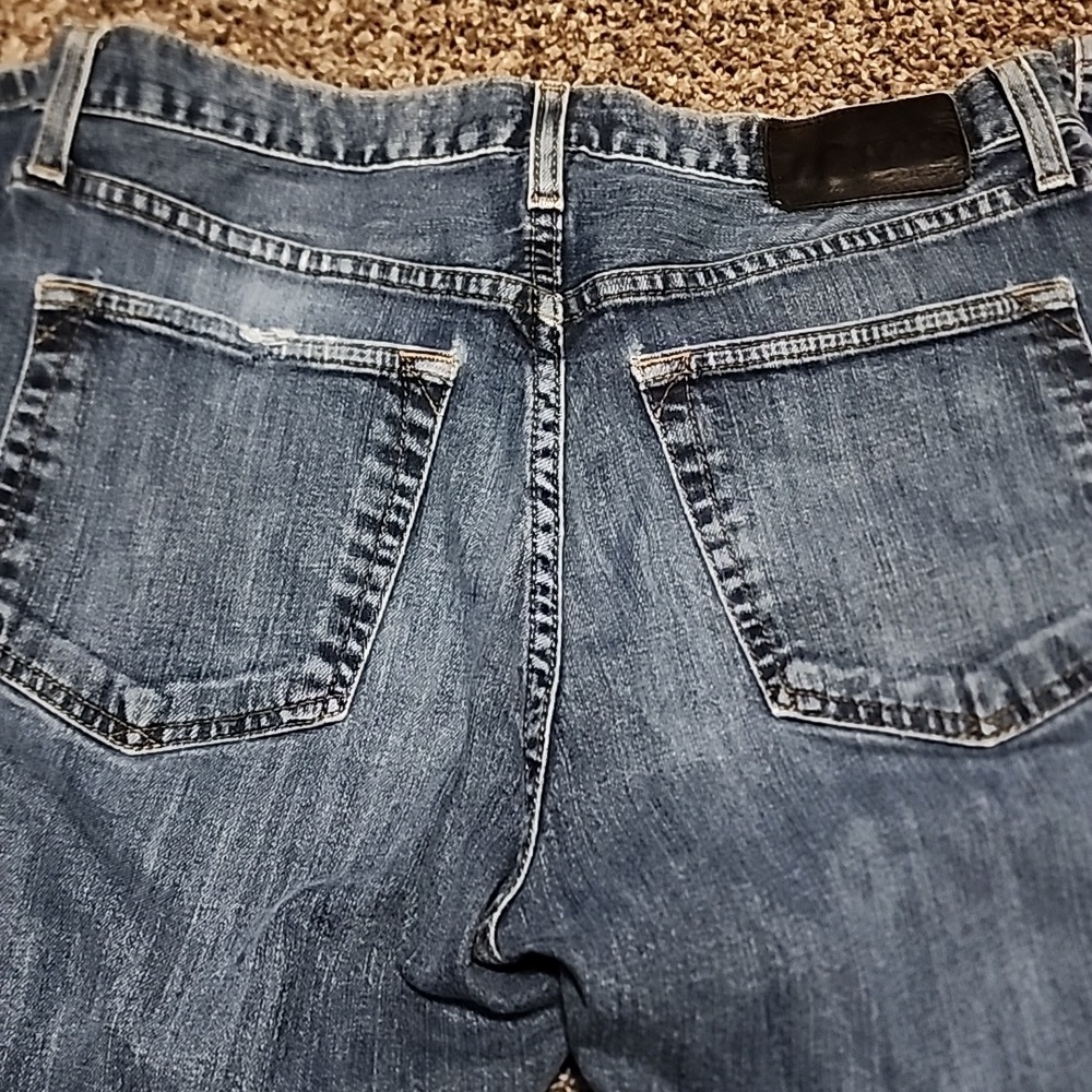 Eddie Bauer Blue Relaxed Jeans with Distressed Details - Picture 3 of 3
